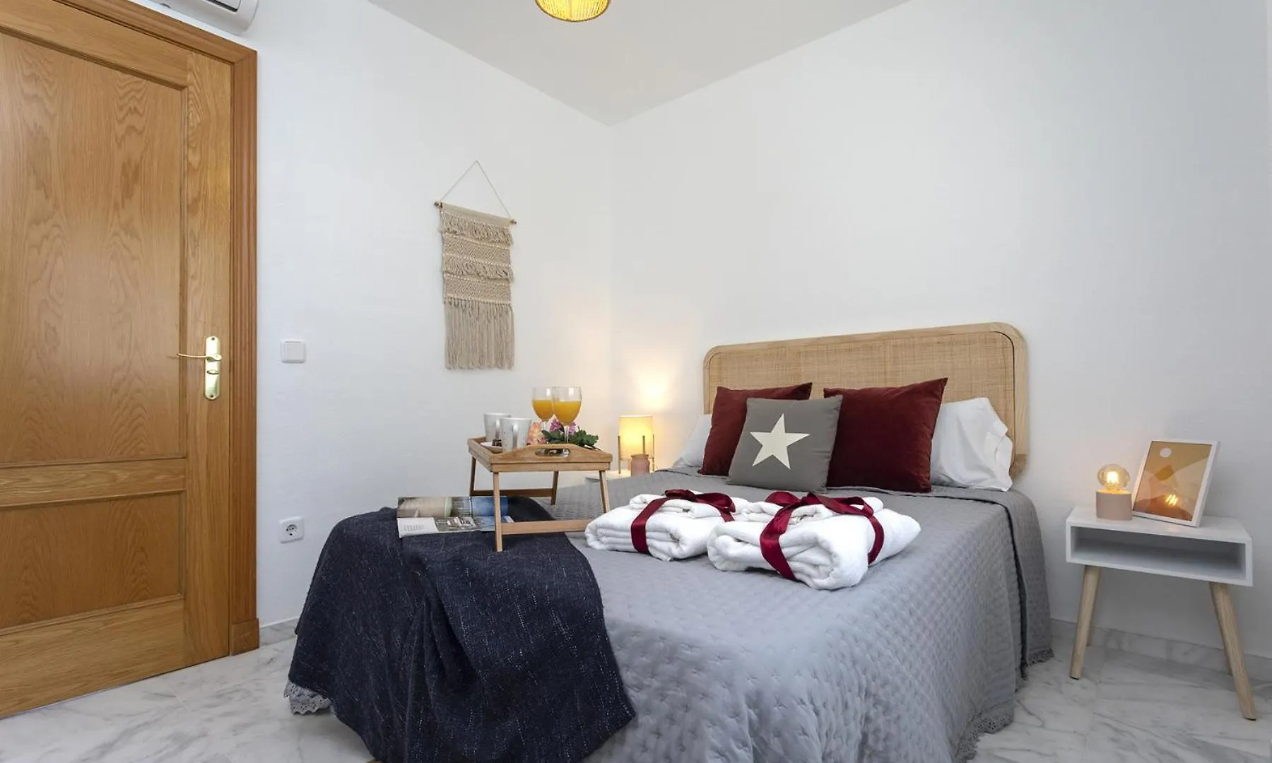 Apartment -Malagasunapts-Ayala33 Bus-Train Station - Huelin Beach Spain
