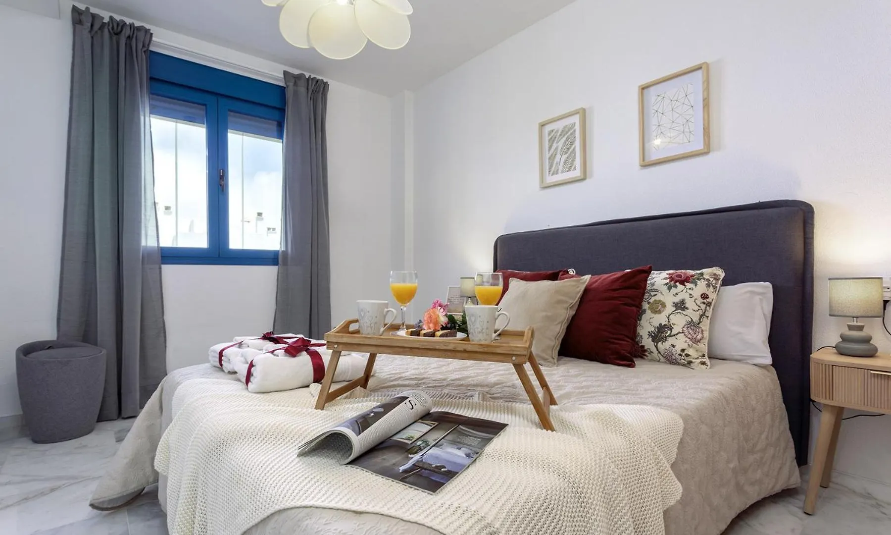 -Malagasunapts-Ayala33 Bus-Train Station - Huelin Beach Malaga