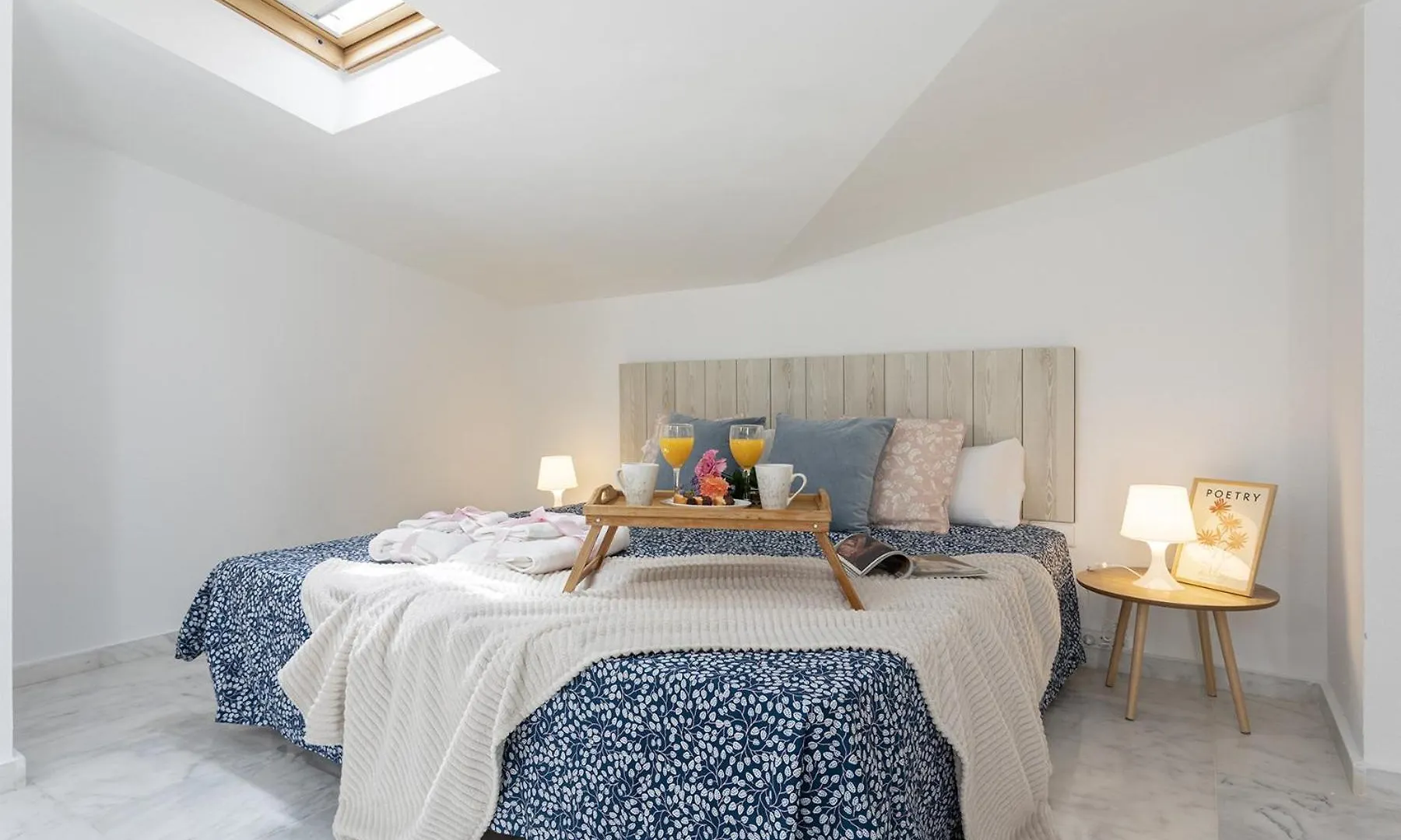 -Malagasunapts-Ayala33 Bus-Train Station - Huelin Beach