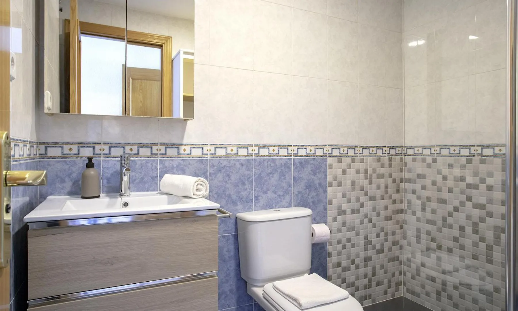 -Malagasunapts-Ayala33 Bus-Train Station - Huelin Beach 0*, Malaga